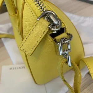 Givenchy antigona yellow online